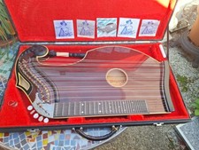 Schöne Harfenzither /