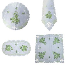 Zart grüne Rosen Tischläufer