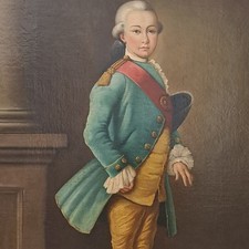 Junger Mann in Militär