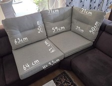 Neuwertige hellgraue Polstersitzkissen für Loungemöbel