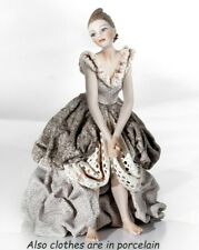 Figürchen Dame IN Kleid