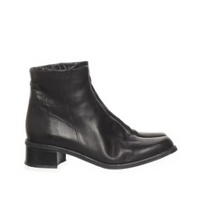Gil Peterson, Boots, Größe
