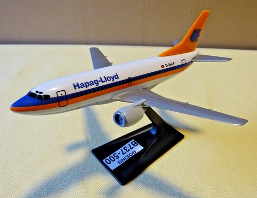 Boeing b737 500 hapag - boeing,