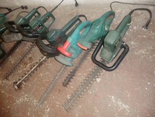 9 defekte Geräte 3x Kettensäge BOSCH 6 x Heckenschere Bosch + Black & Decker