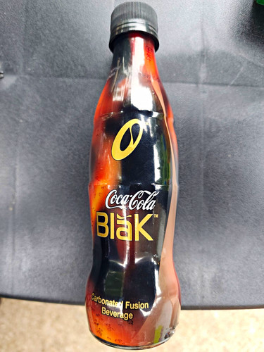 Coca cola blak carbonated - blak,