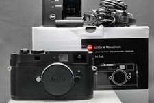 LEICA M Monochrom CCD #10760 Zertifikat Sensor neu 7660 Ausl.-ROTER PUNKT KAMERA