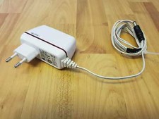 Original Netzteil UP0251B-15PE