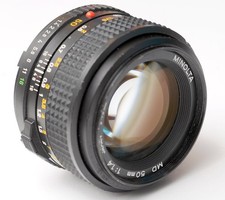 Minolta MD 1,4/50mm ++ Objektiv für Spiegelreflexkamera mit SR/MD-Baj.++ unschön