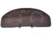 Audi A4 B5 Tachometer Benziner