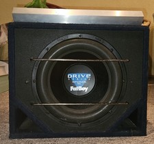 Subwoofer Fatboy 12 Zoll Inkl. 4 Kanal Endstufe Magnat The Rock 1000W