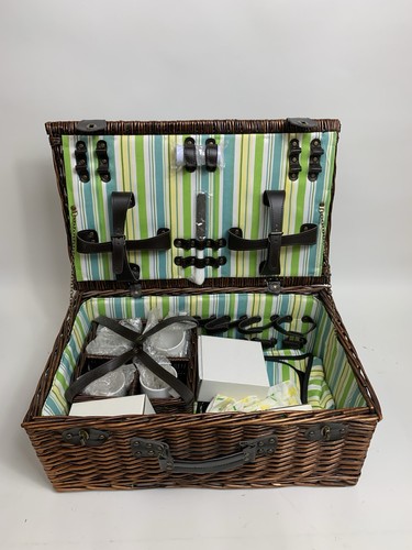 Picknickkorb aus weide mit - aus,
