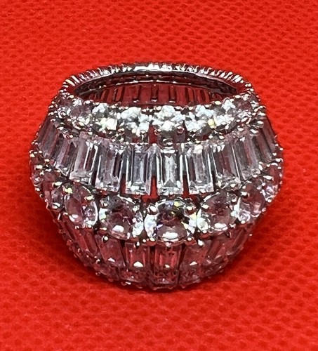 Wunderschöner ring mit - wunderschöner,
