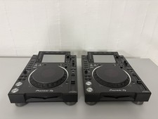 2 x Pioneer CDJ-2000NXS2 mit