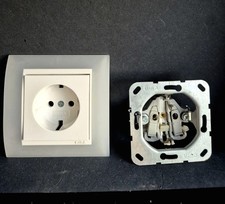 26 Teile  Schalter, Rahmen, Steckdose  GIRA System 55 Reinweiß Glänzend 