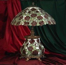 Lampe Im Tiffany -Stil Glas