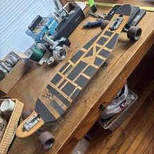 Skateboard- Bustin Boards 38"