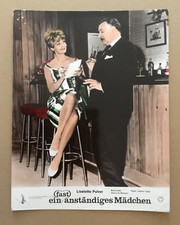 Ein fast anständiges Mädchen