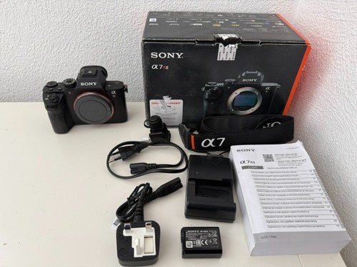 Sony alpha dual - alpha, dual-video