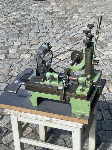 526 fräsmaschine - 8/3/526,