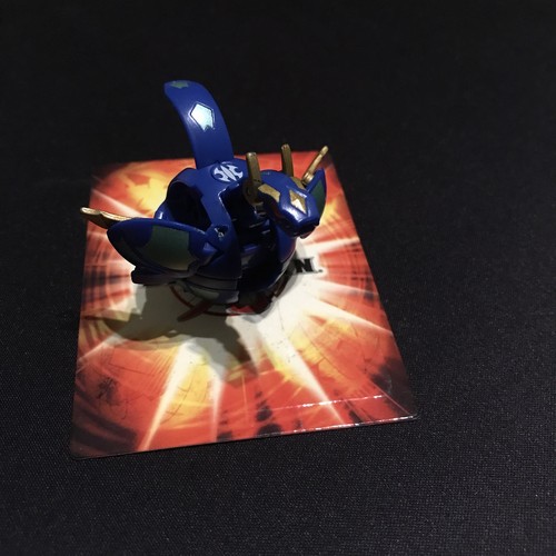 Bakugan aquos pyro dragonoid - aquos,