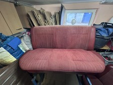 Audi 100 C1 Sitze Limo, Rot Original 