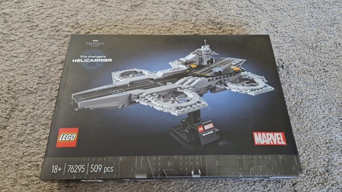 Lego super heroes helicarrier - lego,