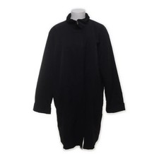 Milo Coats, Wintermantel