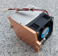 Dynatron Tower Prozessor Kühler, massive Kupfer Kühlplatte 5mm, 12 V Ventilator