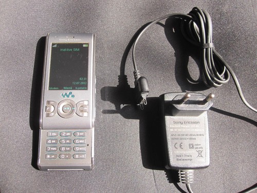 Sony ericsson w595 slider - sony,