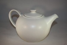 Teekanne 2 Liter weiss matt Steinzeug Westerwald