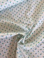 Blusen-und Kleiderstoff weiß