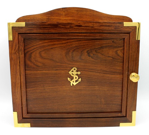 Schlüsselkasten aus holz mit - aus,