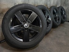 Skoda Octavia 3 5E Alufelgen Winterreifen 205/55 R 16 Bridgestone 5E0601025CF