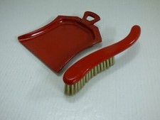 altes Tischkehrset rot D.R.G.M. Besen Schaufel Tischbesen + Brieföffner Holz