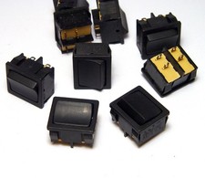 8x Marquardt Netz-Wipp-Schalter 1802, 22 x 20 mm Snap-In, 10A / 250V