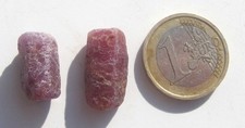 Rubin Kristalle, 43 Ct. Rohsteine aus Tansania, 2 Kristalle 16 und 20 mm (E3050)