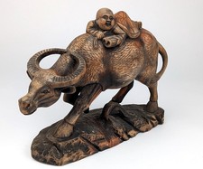 Chinesicher Wasserbüffel mit