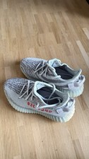 adidas Yeezy Boost 350 V2