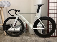 Aventon Mataro White 700C