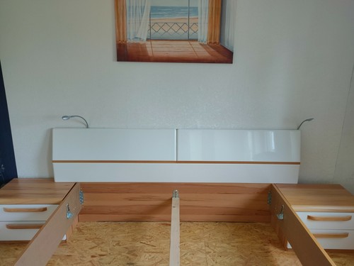 Massivholzbett 180x200 mit - massivholzbett,