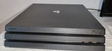 Verkaufe Eine Top Gepflegte PS4 Pro Mit Controller Und 7 Spiele.