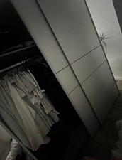 Schwebetüren Schrank Weiß 2 Kleiderstangen Gebraucht 170cm