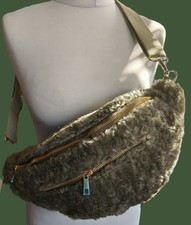 Bauchtasche Crossbag Bodybag TEDDY Stoff OLIVE Großes Fach Aussenfach Innen Fach