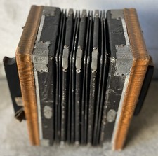 Sehr Altes Akkordeon Marke Tivoll Original Zustand Top  !!!!