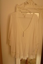 weiße Bluse mit Spitze, Gr 44