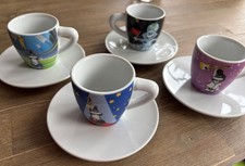 Bialetti Espressotassen 4 Stück mit Motiv Moon, Pokal, Musik, Gitarre Fußball EM