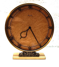 Vintage Mauthe Tischuhr