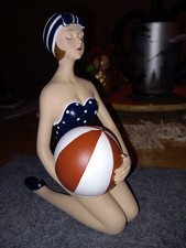 Frau Liegend Im Badeanzug Deko