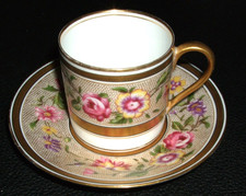 Antike besondere Tasse / Untertasse aus Frankreich - Vitrinenstück mit Ständer