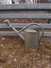 alte dichte Zink Gießkanne